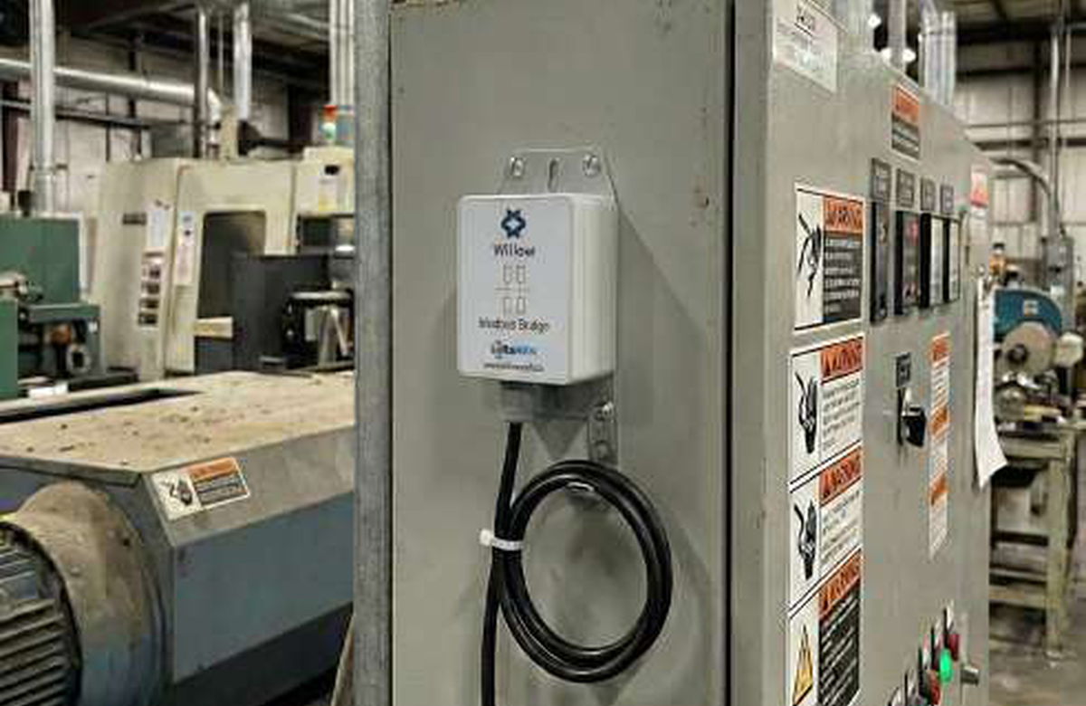 Industrial equipment fitted with a wireless Modbus integration device.