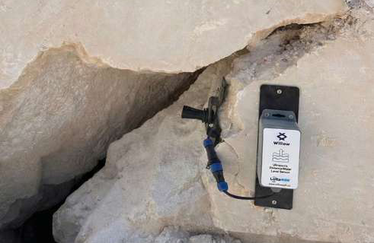 Installed field sensor used for water, tank and flood monitoring.